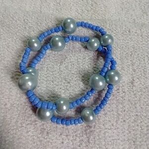 Set of 2 blue seed bead faux pearl stretch bracelet